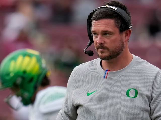 Sad News: Oregon Duck Football cut ties with star player after heated argument with head coach  Dan Lanning….