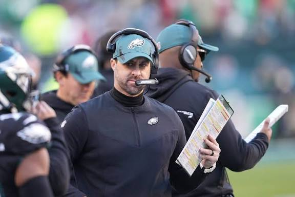 EAGLES’ SHOCKING EXECUTION: Patullo Fired in Disgrace as Hurts’ Struggles and Offensive Flops Ignite Philly’s Fury.