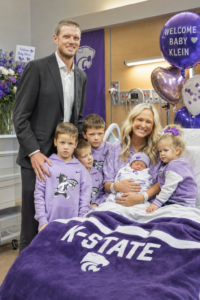 BREAKING: Kansas State Wildcats football legend Collin Klein and his wife, Shalin Spani, have welcomed a new baby, sparking celebration across Wildcats Nation. The couple shared an emotional photo holding their newborn as fans flooded social media with love and congratulations. What has especially caught attention is the inspiration behind the baby’s name, reportedly tied to memorable Kansas State Wildcats football moments, though the name itself has not been revealed. Supporters are calling it a heartfelt tribute to K-State tradition…see more ⤵️